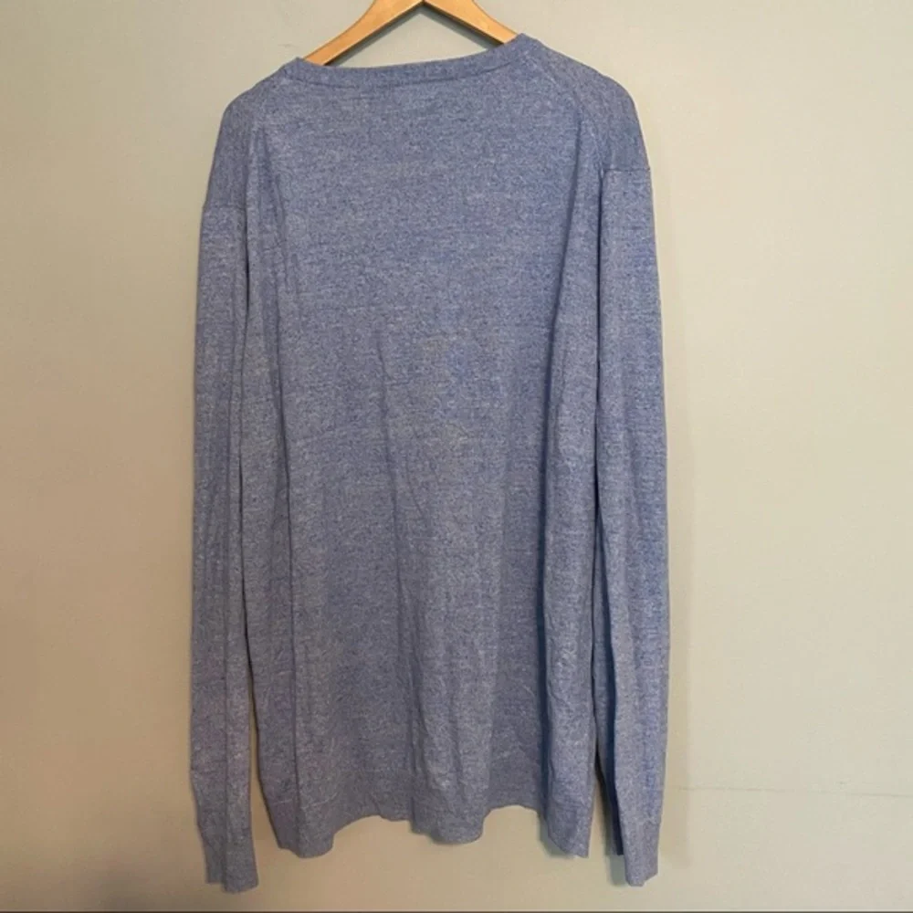 OLD NAVY Tall v-neck long sleeve sweater